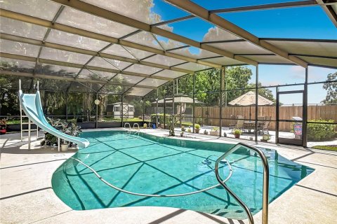 Villa ou maison à vendre à DeLand, Floride: 3 chambres, 244.61 m2 № 2298289 - photo 12