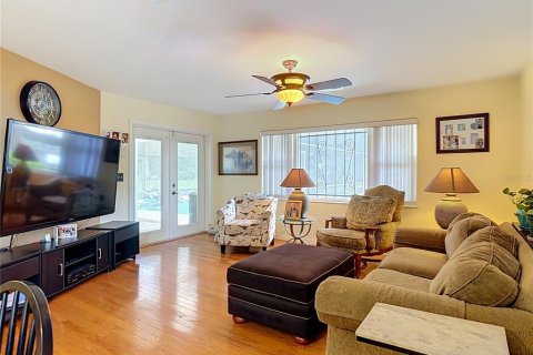 Villa ou maison à vendre à DeLand, Floride: 3 chambres, 244.61 m2 № 2298289 - photo 27