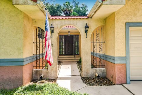 Villa ou maison à vendre à DeLand, Floride: 3 chambres, 244.61 m2 № 2298289 - photo 8