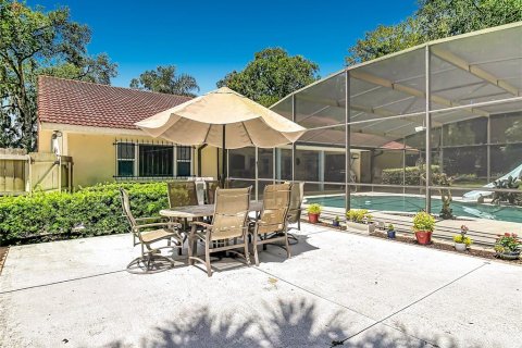 Villa ou maison à vendre à DeLand, Floride: 3 chambres, 244.61 m2 № 2298289 - photo 13