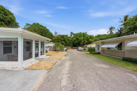 Villa ou maison à vendre à Boynton Beach, Floride: 2 chambres, 118.08 m2 № 2083232 - photo 4