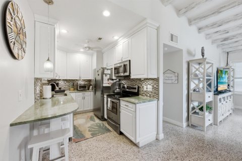 Villa ou maison à vendre à Boynton Beach, Floride: 2 chambres, 118.08 m2 № 2083232 - photo 15