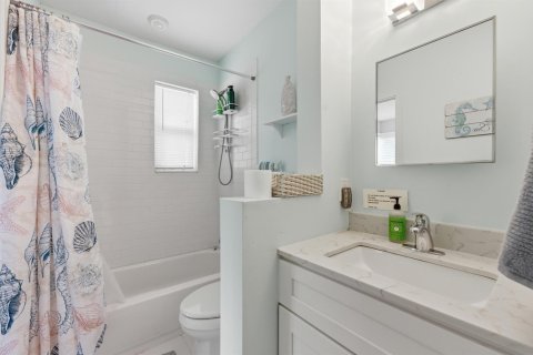 Villa ou maison à vendre à Boynton Beach, Floride: 2 chambres, 118.08 m2 № 2083232 - photo 20