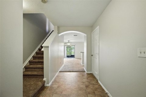 Townhouse in Brandon, Florida 3 bedrooms, 126.53 sq.m. № 1884864 - photo 5