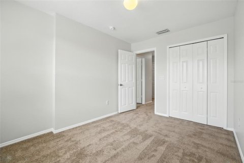 Townhouse in Brandon, Florida 3 bedrooms, 126.53 sq.m. № 1884864 - photo 24