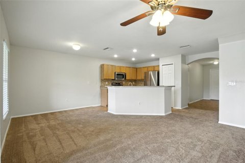 Townhouse in Brandon, Florida 3 bedrooms, 126.53 sq.m. № 1884864 - photo 9