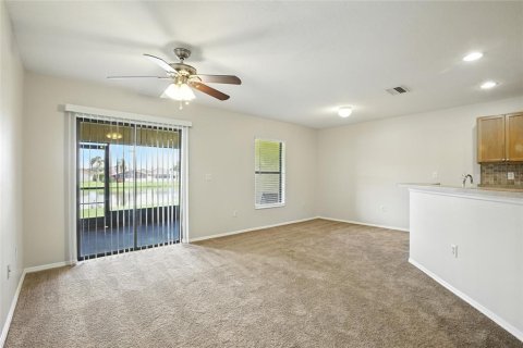 Townhouse in Brandon, Florida 3 bedrooms, 126.53 sq.m. № 1884864 - photo 8