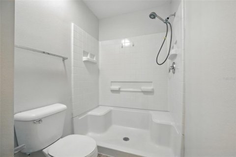 Townhouse in Brandon, Florida 3 bedrooms, 126.53 sq.m. № 1884864 - photo 19