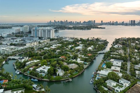 Terrain à vendre à Miami Beach, Floride № 1934673 - photo 13