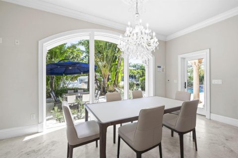 Casa en venta en Fort Lauderdale, Florida, 7 dormitorios, 542.36 m2 № 2251961 - foto 17