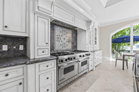 Casa en venta en Fort Lauderdale, Florida, 7 dormitorios, 542.36 m2 № 2251961 - foto 15