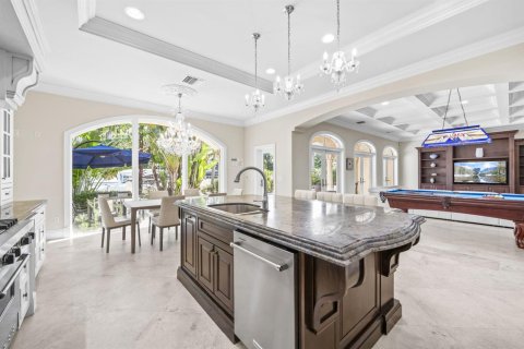 Casa en venta en Fort Lauderdale, Florida, 7 dormitorios, 542.36 m2 № 2251961 - foto 14