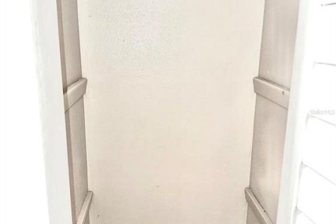 Снять в аренду виллу или дом в Джэксонвилл, Флорида 8 комнат, 170.38м2, № 1720906 - фото 13
