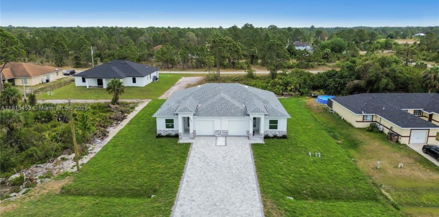 Коммерческая недвижимость в Лихай-Эйкерс, Флорида № 1971602