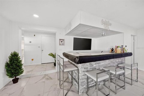 Villa ou maison à louer à Titusville, Floride: 4 chambres, 291.71 m2 № 2386269 - photo 17