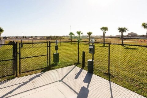 Casa en venta en Groveland, Florida, 4 dormitorios, 232.07 m2 № 1905174 - foto 29