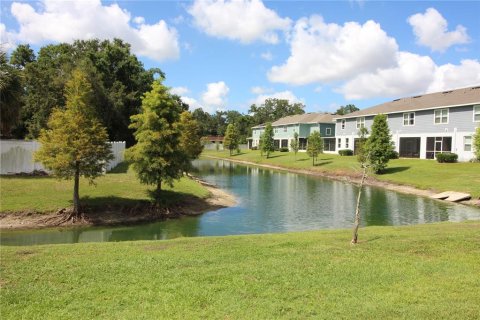 Touwnhouse à vendre à Brandon, Floride: 3 chambres, 172.8 m2 № 2138631 - photo 3