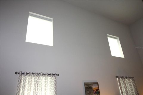 Touwnhouse à vendre à Brandon, Floride: 3 chambres, 172.8 m2 № 2138631 - photo 17