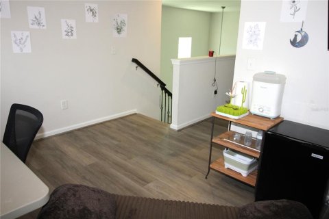 Touwnhouse à vendre à Brandon, Floride: 3 chambres, 172.8 m2 № 2138631 - photo 25