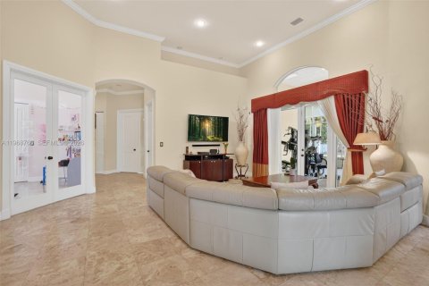 Купить виллу или дом в Хомстед, Флорида 4 спальни, 313.36м2, № 2029888 - фото 8