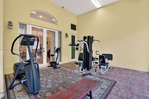 Купить виллу или дом в Хомстед, Флорида 4 спальни, 313.36м2, № 2029888 - фото 27