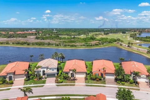 Villa ou maison à vendre à Venice, Floride: 3 chambres, 203.83 m2 № 1636591 - photo 1