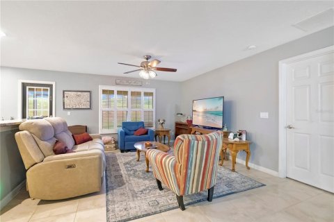 House in Mount Dora, Florida 3 bedrooms, 164.34 sq.m. № 2108144 - photo 6