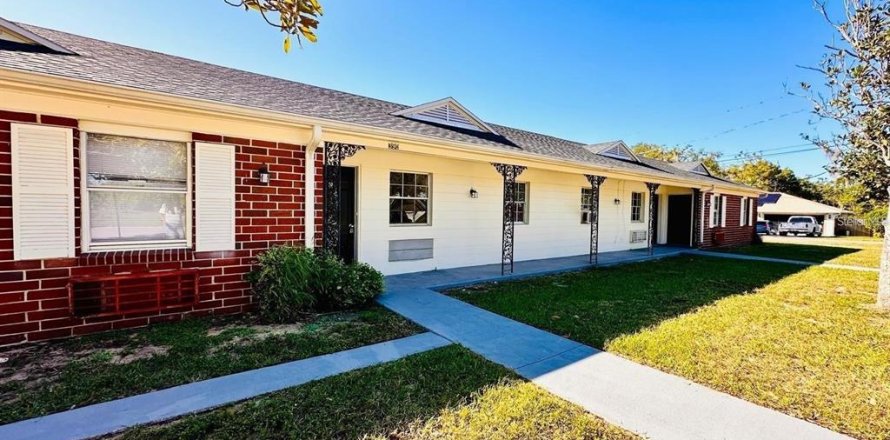 Appartement à Lake Alfred, Floride 1 chambre, 576.46 m2 № 1873109