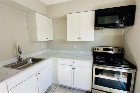 Apartamento en alquiler en Lake Alfred, Florida, 1 dormitorio, 58.06 m2 № 1873109 - foto 3