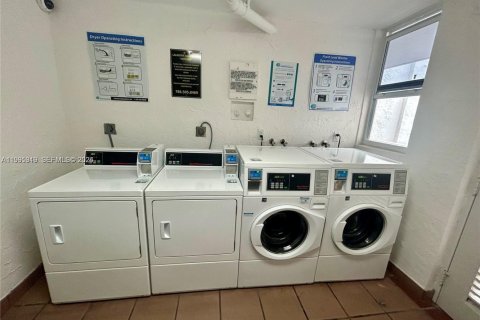 Copropriété à louer à Miami Beach, Floride: 1 chambre, 69.86 m2 № 2062946 - photo 25