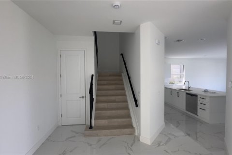 Villa ou maison à vendre à Dania Beach, Floride: 5 chambres № 1985471 - photo 19