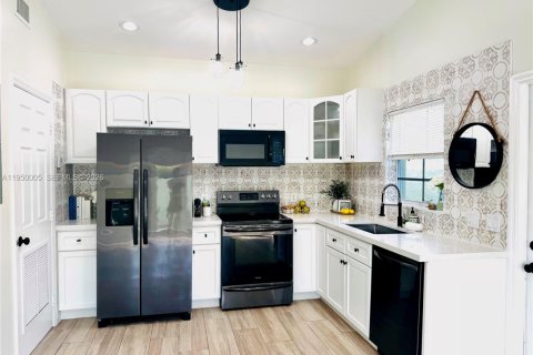 Villa ou maison à Fort Lauderdale, Floride 2 chambres, 83.61 m2 № 2006734