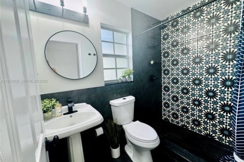 Villa ou maison à louer à Fort Lauderdale, Floride: 2 chambres, 83.61 m2 № 2006734 - photo 5