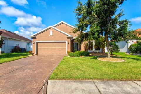 House in Parrish, Florida 4 bedrooms, 173.08 sq.m. № 1899822 - photo 1