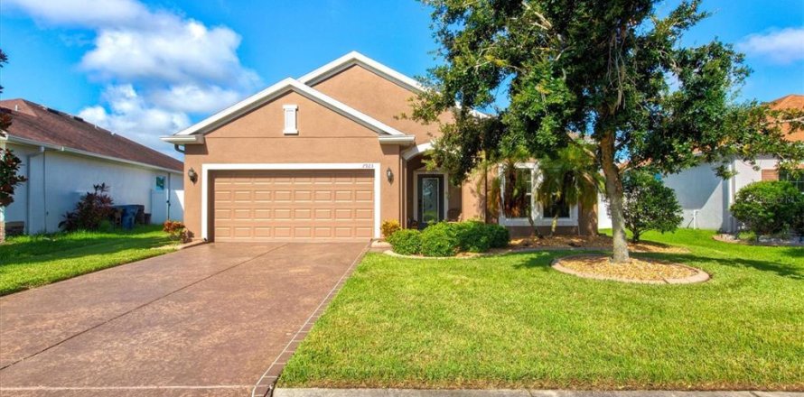 House in Parrish, Florida 4 bedrooms, 173.08 sq.m. № 1899822
