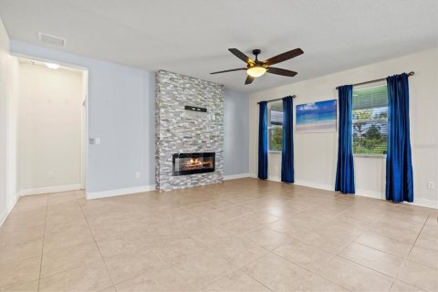 House in Parrish, Florida 4 bedrooms, 173.08 sq.m. № 1899822 - photo 17