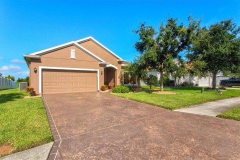 House in Parrish, Florida 4 bedrooms, 173.08 sq.m. № 1899822 - photo 2