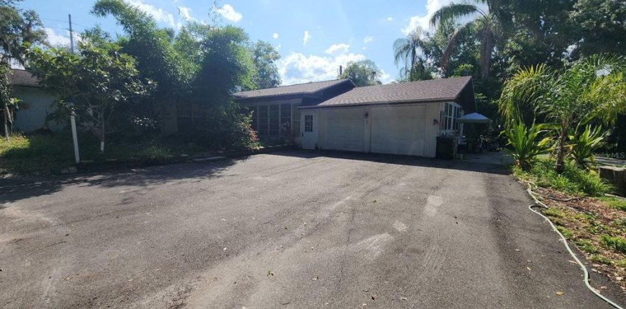 Villa ou maison à Kissimmee, Floride 3 chambres, 222.41 m2 № 1688102