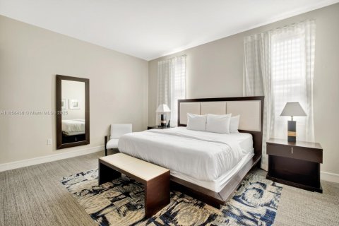Condominio en venta en Doral, Florida, 1 dormitorio, 65.5 m2 № 1961740 - foto 6