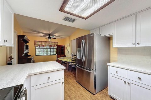 Villa ou maison à vendre à Spring Hill, Floride: 4 chambres, 168.34 m2 № 1901871 - photo 13