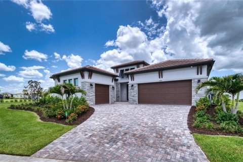 House in Sarasota, Florida 3 bedrooms, 276.48 sq.m. № 2221588 - photo 3