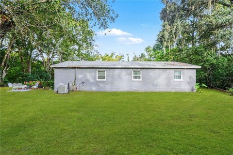 House in Brooksville, Florida 3 bedrooms, 79.71 sq.m. № 2338852 - photo 13