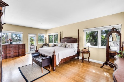 Купить виллу или дом в Майами-Бич, Флорида 3 спальни, 377.28м2, № 1991239 - фото 22