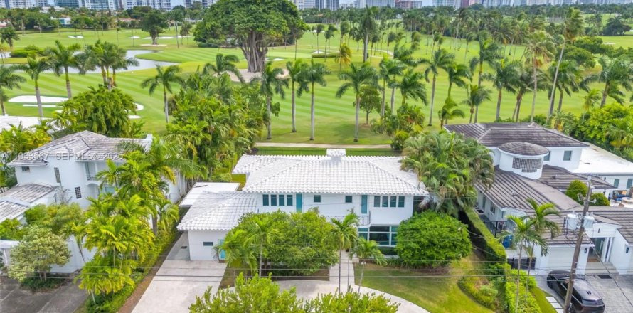 Дом в Майами-Бич, Флорида 3 спальни, 377.28м2 № 1991239