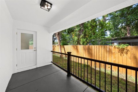 Casa en venta en Saint Petersburg, Florida, 4 dormitorios, 161.65 m2 № 2196563 - foto 9