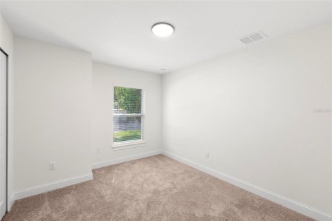 Casa en venta en Saint Petersburg, Florida, 4 dormitorios, 161.65 m2 № 2196563 - foto 17