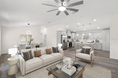 Casa en venta en Saint Petersburg, Florida, 4 dormitorios, 161.65 m2 № 2196563 - foto 3