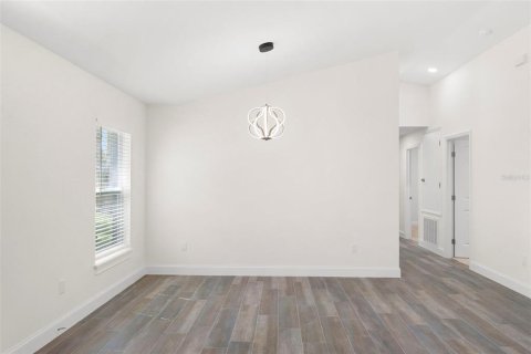 Casa en venta en Saint Petersburg, Florida, 4 dormitorios, 161.65 m2 № 2196563 - foto 11