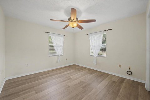 House in Lakeland, Florida 4 bedrooms, 245.73 sq.m. № 2201626 - photo 21