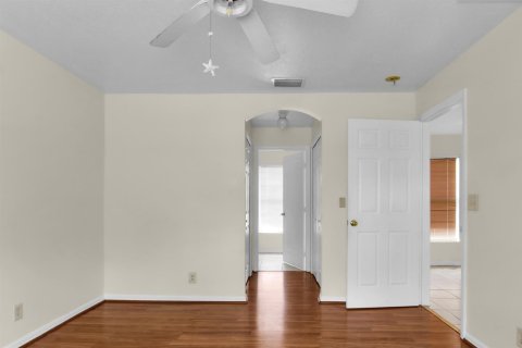 Casa en venta en Port St. Lucie, Florida, 3 dormitorios, 140.28 m2 № 2366337 - foto 10